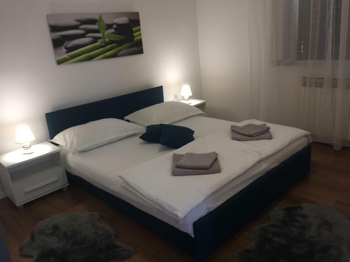 Apartamento Bond With Private Parking Zadar Exterior foto