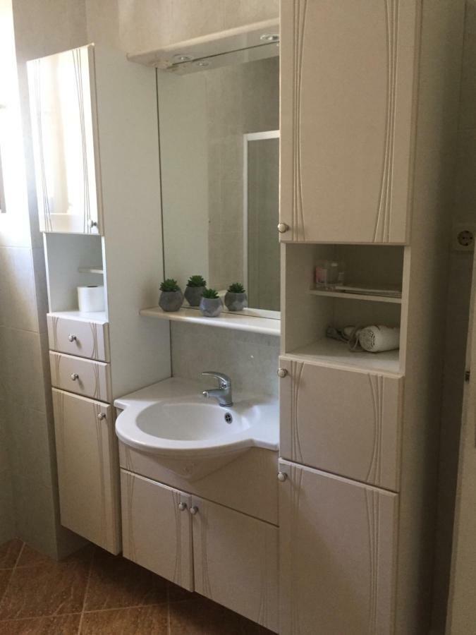 Apartamento Bond With Private Parking Zadar Exterior foto