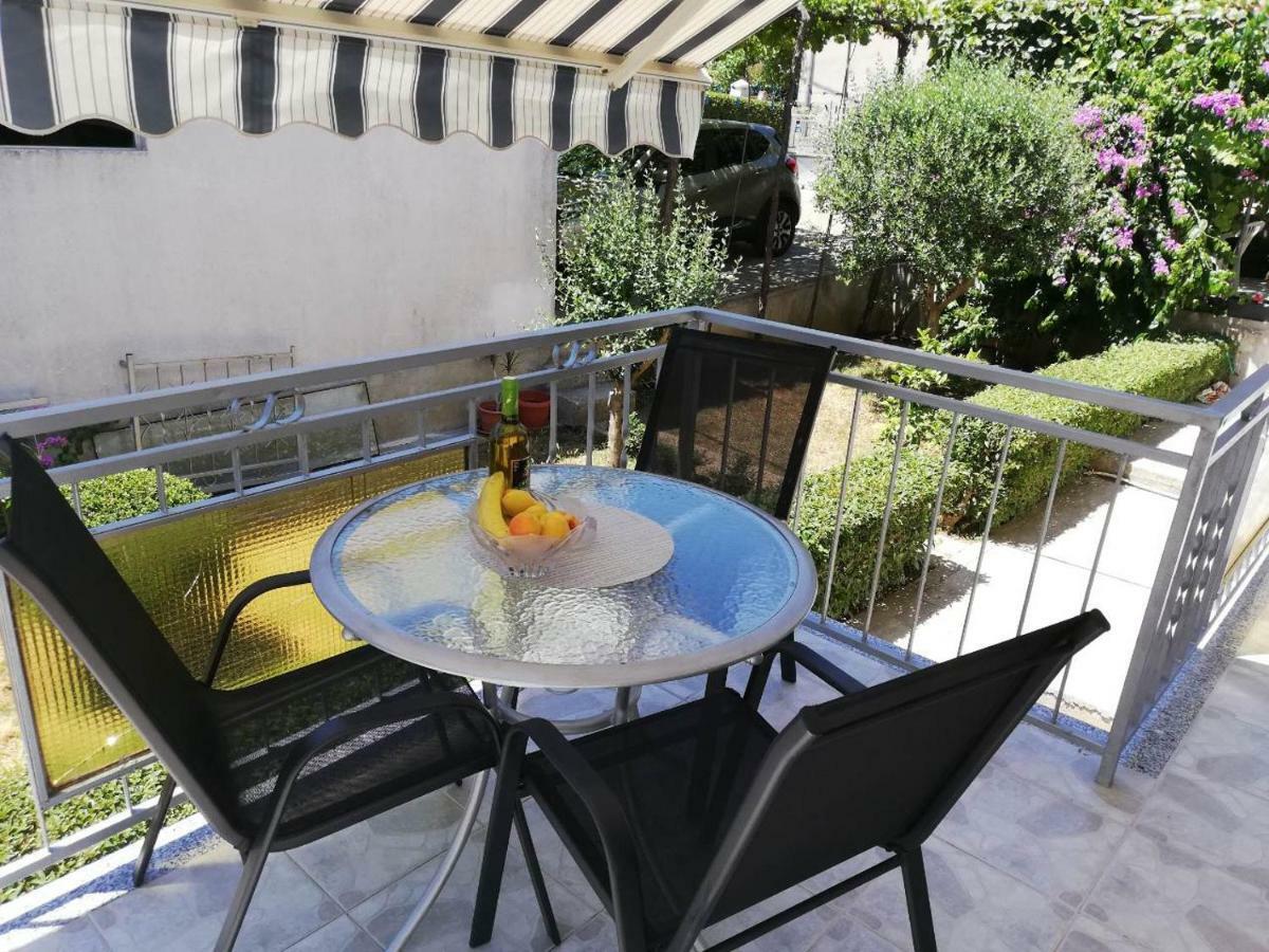 Apartamento Bond With Private Parking Zadar Exterior foto