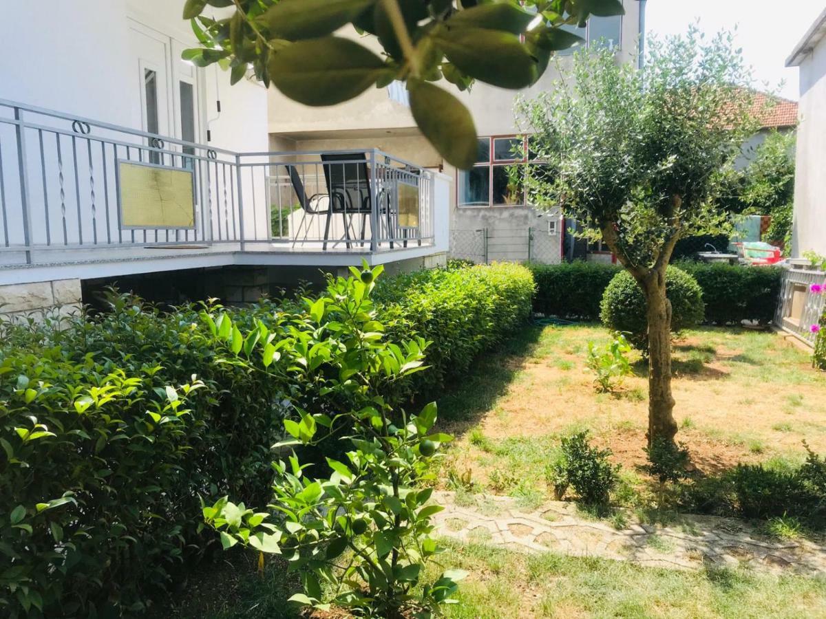 Apartamento Bond With Private Parking Zadar Exterior foto